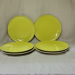Vtg. 6pc. Watertown Lifetime Melmac resin 10" lime green dinner plates.